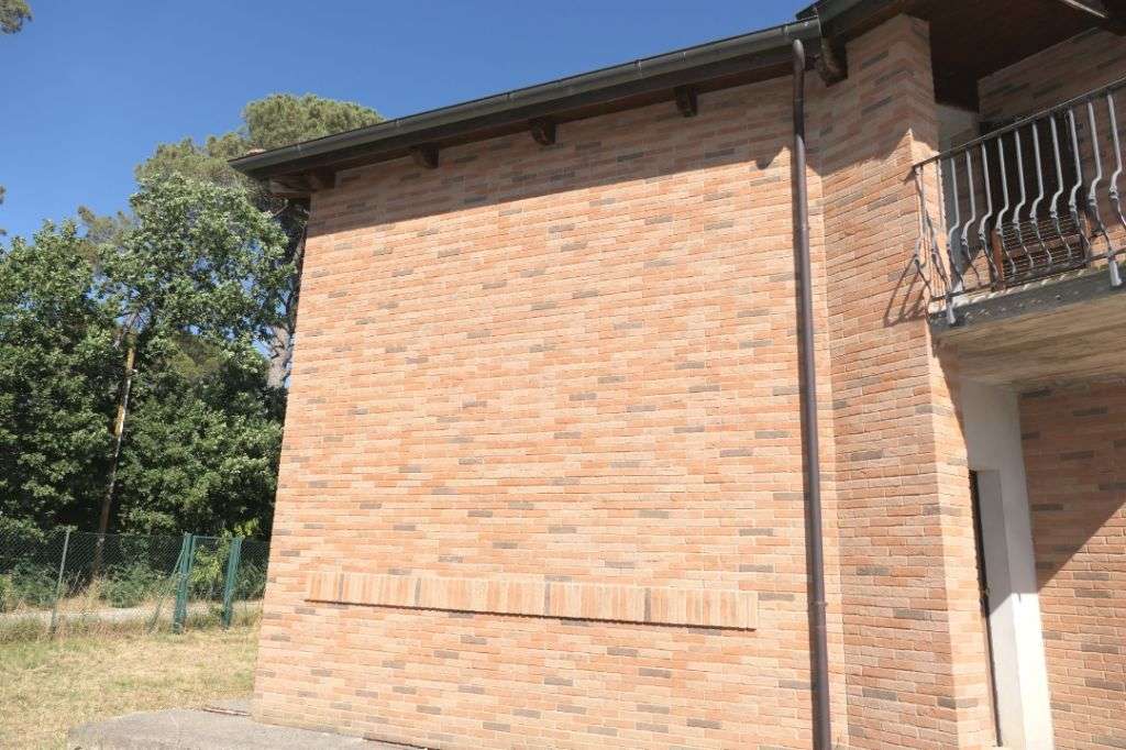 ++ HOCHWERTIGER ROHBAU WARTET AUF FERTIGSTELLUNG + TIEFGARAGE IN TRAUMLAGE! ++