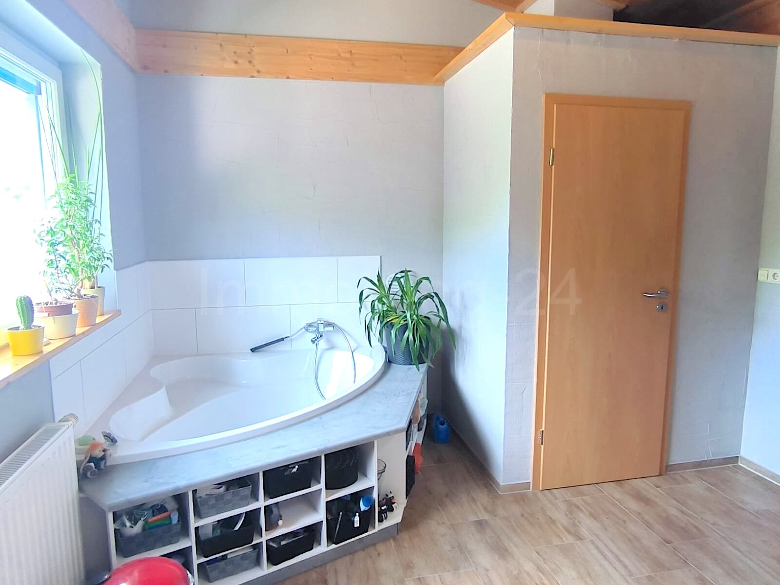 ENERGETISCHES TRAUMHAUS MIT PHOTOVOLTAIK ++ TOP DÄMMUNG ++ GARAGE!++