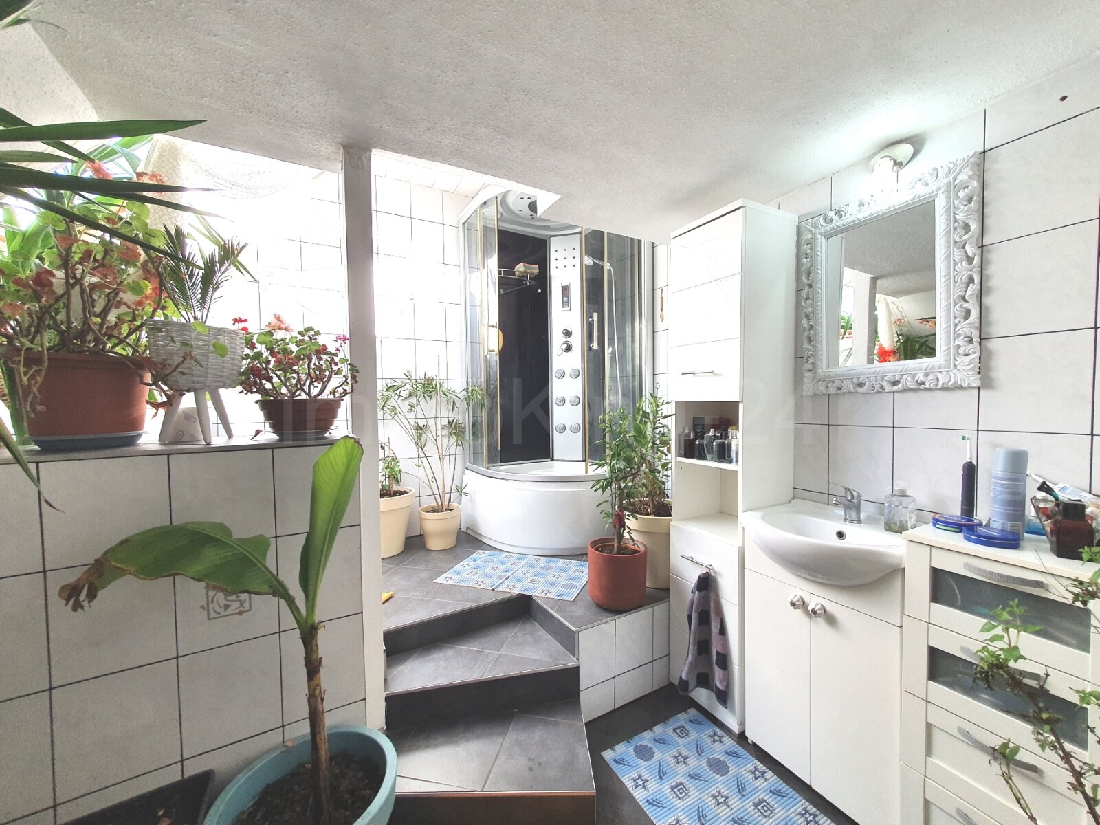 ++ FREISTEHENDES 1-2 FAMILIENHAUS + SONNENTERRASSEN + GARTEN IN GUTER LAGE!! ++