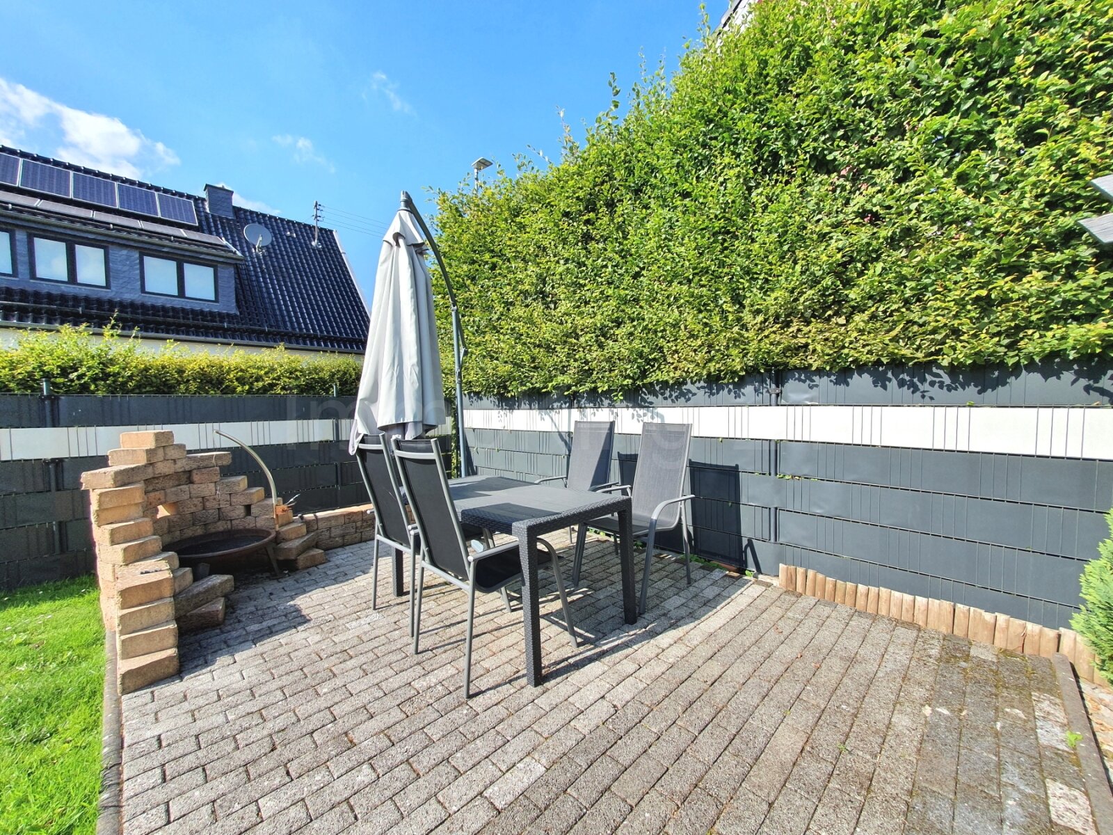 ++ FREISTEHENDES 1-2 FAMILIENHAUS + SONNENTERRASSEN + GARTEN IN GUTER LAGE!! ++