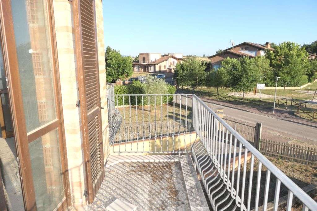 ++ TOP ROHBAU WARTET AUF FERTIGSTELLUNG + TIEFGARAGE IN TRAUMLAGE! ++