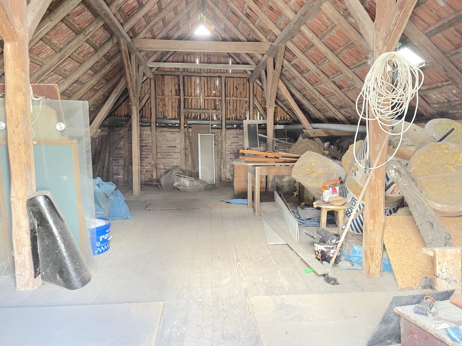 FREISTEHENDES EIN-ZWEIFAMILIENHAUS INKL. BAULAND ++ 