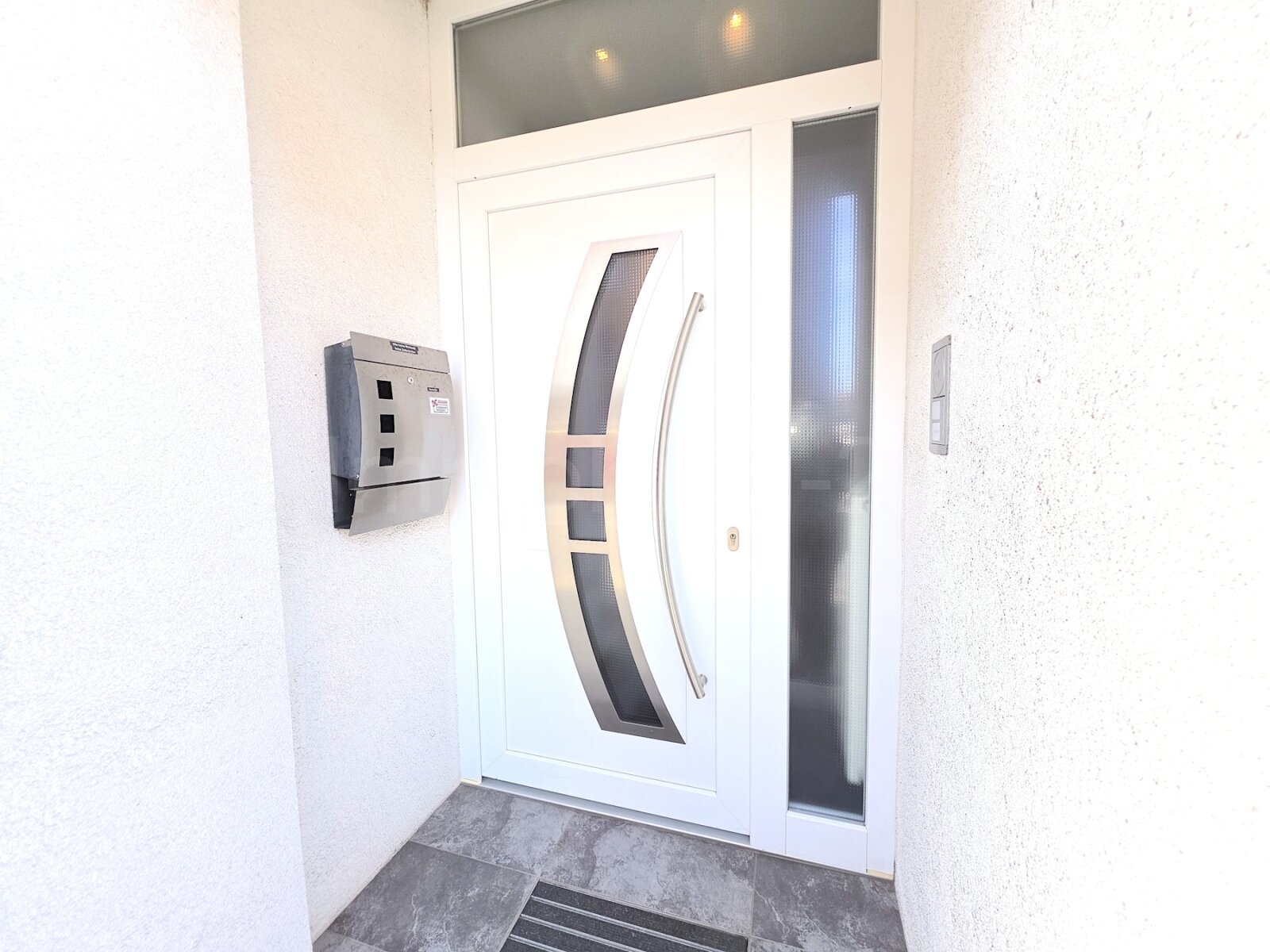 WÜRSELEN: ++ MODERNISIERTE HOFANLAGE + IDEAL FÜR TIERLIEBHABER + STALLUNGEN + WEIDEFLÄCHE!!! ++