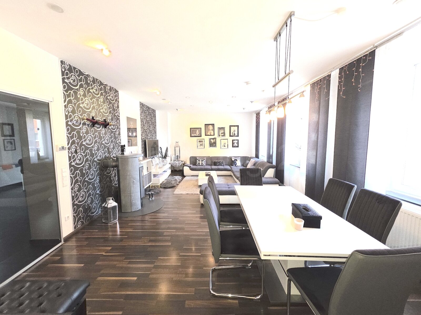 WÜRSELEN: ++ MODERNISIERTE HOFANLAGE + IDEAL FÜR TIERLIEBHABER + STALLUNGEN + WEIDEFLÄCHE!!! ++