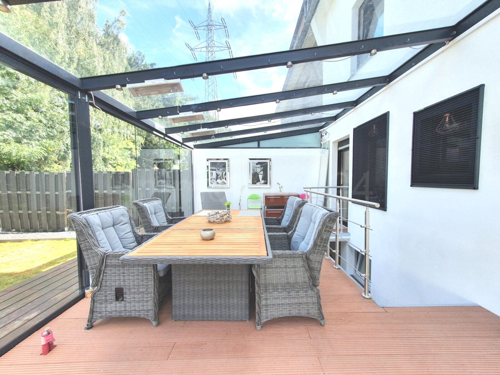 ++ TOP KAPITALANLAGE! HOCHWERTIGES DREIFAMILIENHAUS + GARTEN IN GUTER LAGE!! ++