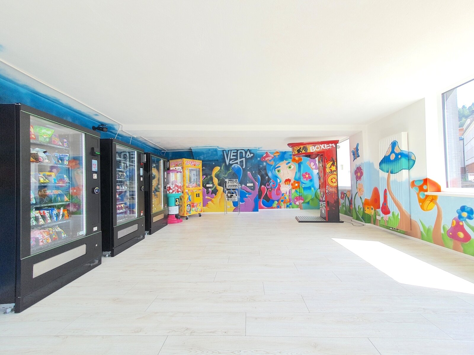 ++ WOHN- UND GESCHÄFTSHAUS IN ZENTRALER LAGE! TOP RENDITE!! ++