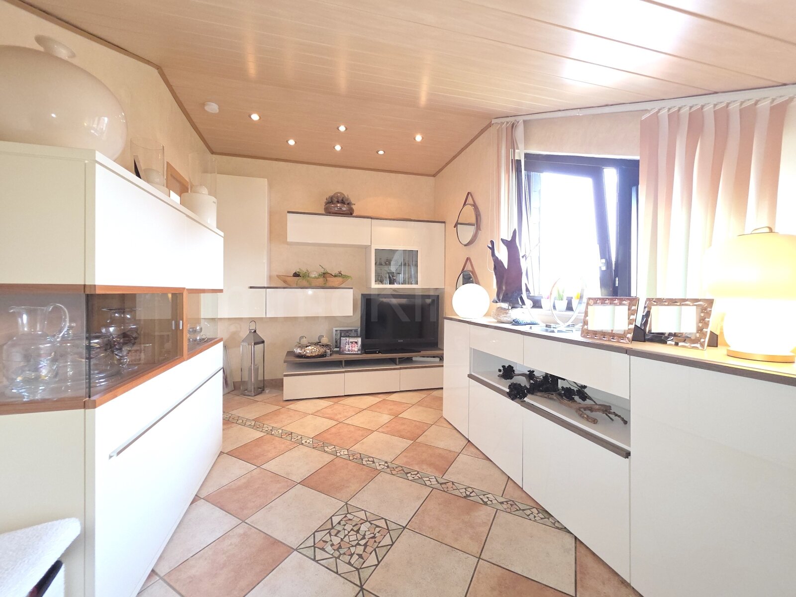 ++ MODERNES UND HOCHWERTIGES EINFAMILIENHAUS IN TOP WOHNLAGE VON MARIAWEILER!! ++