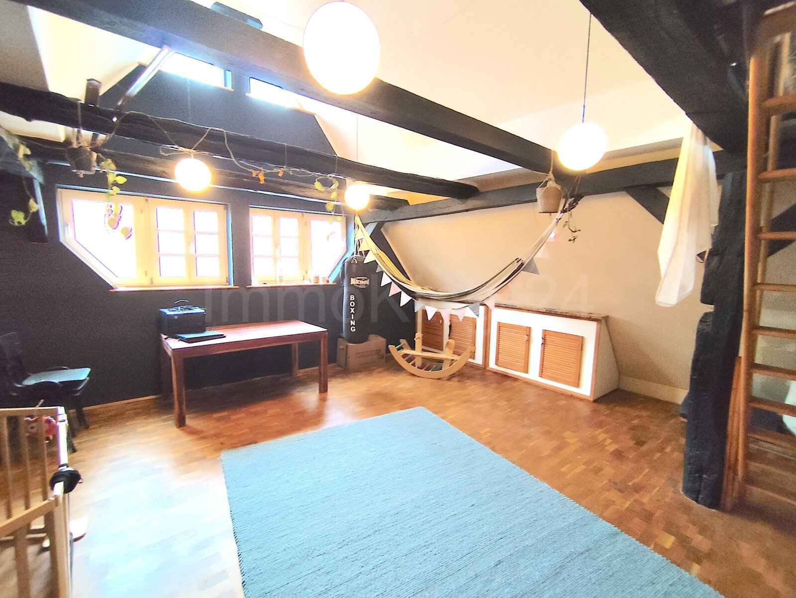 MODERNISIERTES UND HELLES FACHWERKHAUS IN GUTER LAGE! 