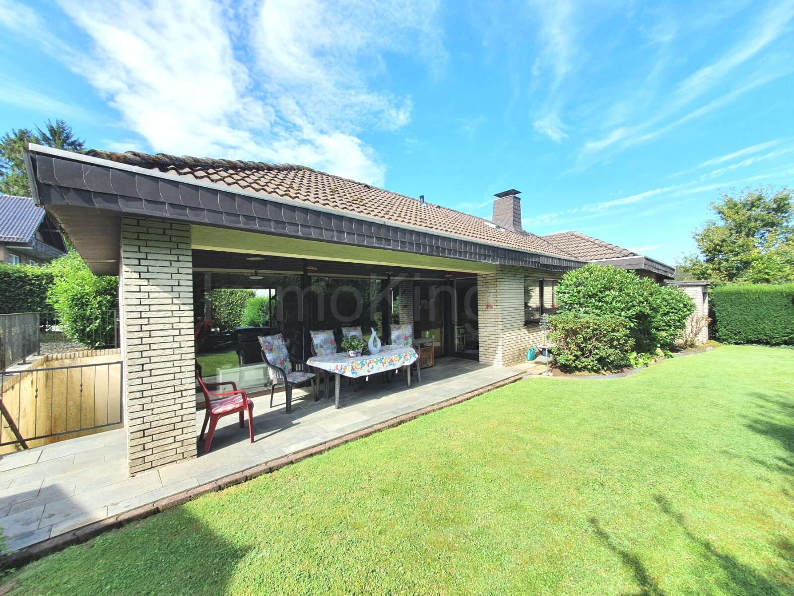 ++ MASSIVER BUNGALOW + SONNENTERRASSE + GARTEN IN RUHIGER LAGE!! ++