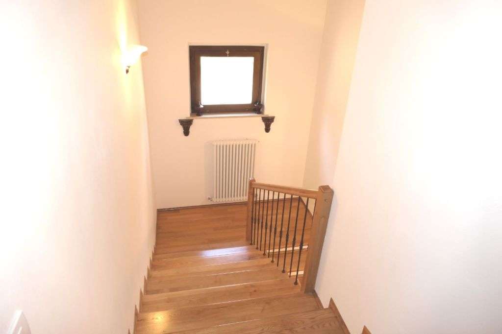 ++ EXKLUSIVES EINFAMILIENHAUS + TOP AUSSTATTUNG + TIEFGARAGE IN TRAUMLAGE! ++