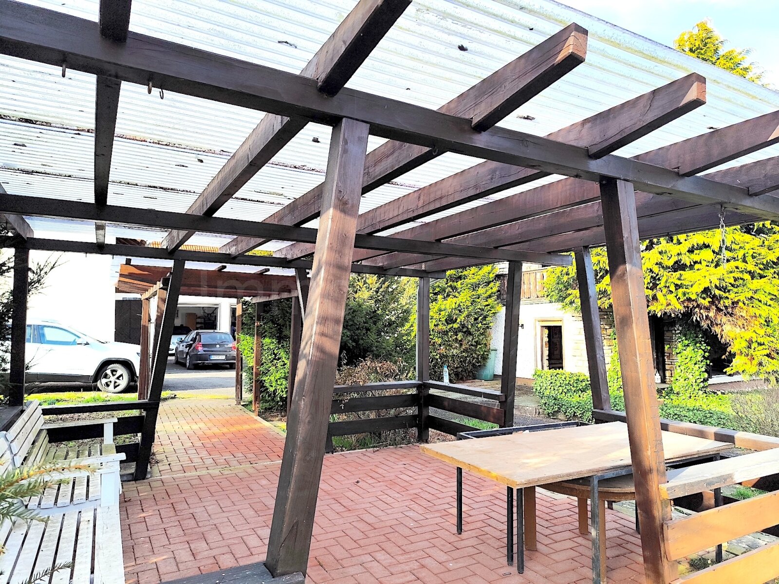 HOCHWERTIGES HAUS MIT VIELEN MÖGLICHKEITEN! ++ PFERDEWIESEN UND BAULAND INKLUSIVE!
