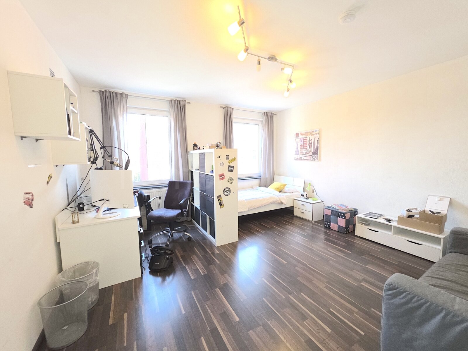 ++ IDEAL FÜR TIERLIEBHABER! MODERNISIERTE HOFANLAGE + STALLUNGEN + WEIDEFLÄCHE!!! ++