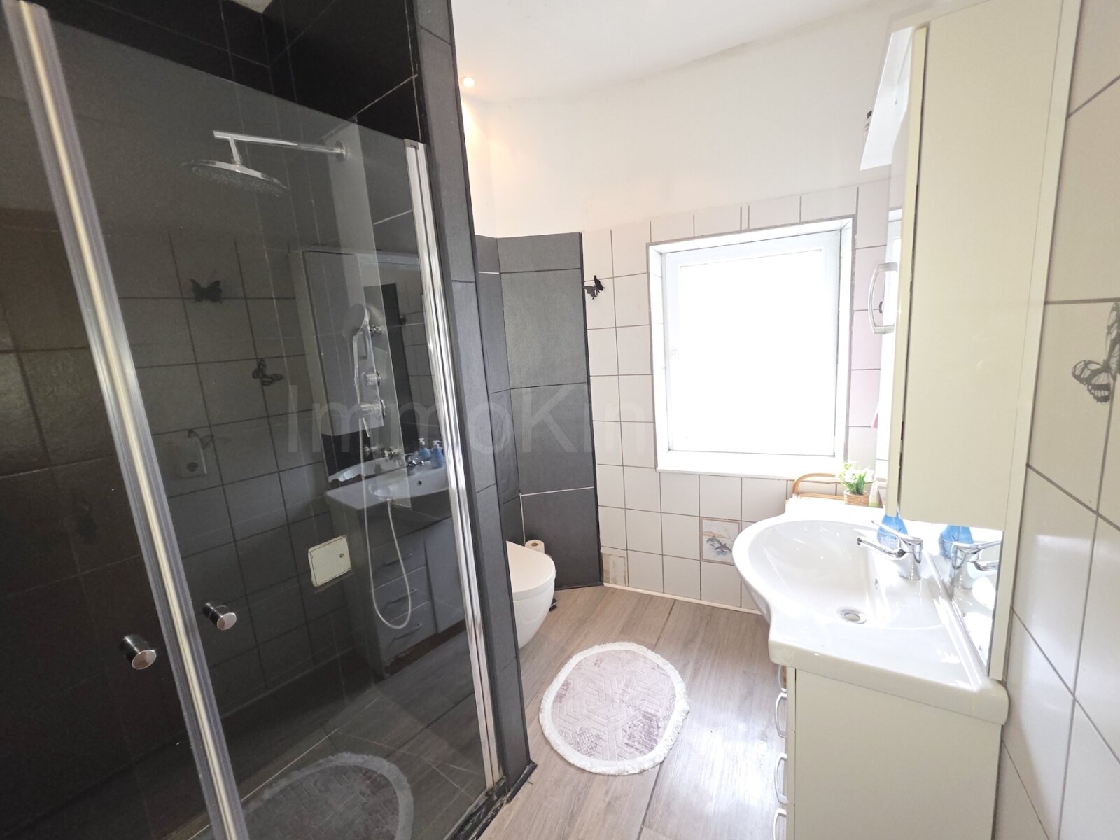 ++ MODERNISIERTES EINFAMILIENHAUS + ÜBERDACHTE TERRASSE IN GUTER LAGE!! ++