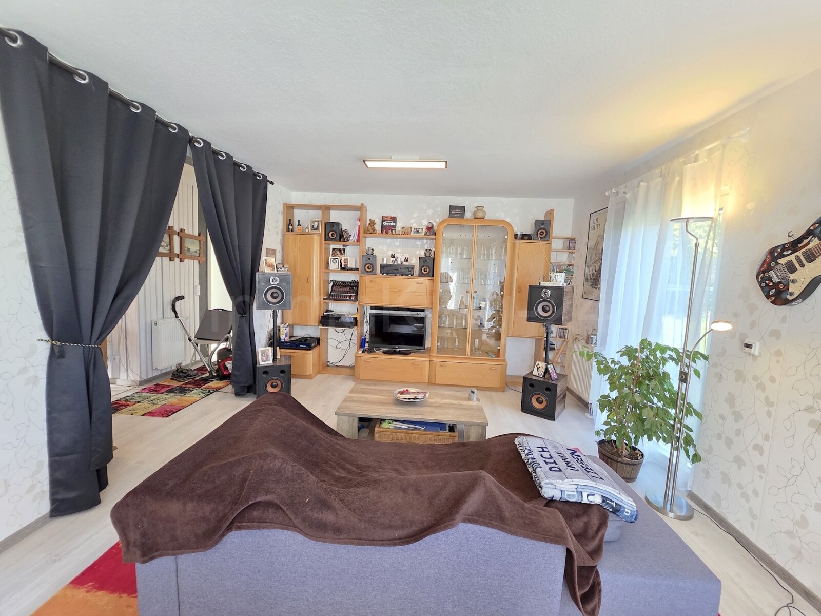 ++ TOP ENERGIEWERTE! FREISTEHENDER BUNGALOW + BARRIEREFREI IN TRAUMLAGE!! ++