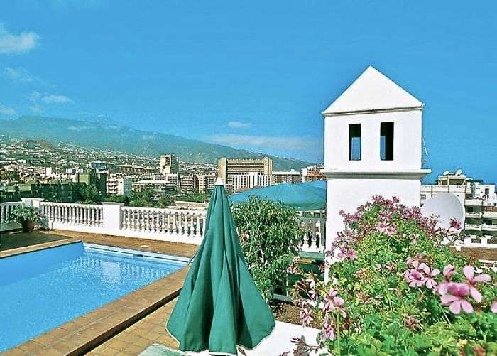 TENERIFFA- PUERTO DE LA CRUZ: ++ CITY HOTEL IN BESTER LAGE!! ++ VOLL AUSGELASTET ++ VIELE DETA