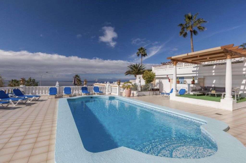 TENERIFFA: ++ VILLA IN BESTER LAGE VON ADEJE! ++ TRAUMAUSSICHT UND TOP POOL !! ++