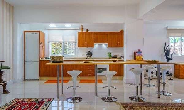 TENERIFFA - PLAYA DE LA ARENA: HOCHWERTIGES DOPPELHAUS MIT BESTER AUSSTATTUNG UND VIELEN DETAI