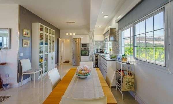 TENERIFFA - PLAYA DE LA ARENA: HOCHWERTIGES DOPPELHAUS MIT BESTER AUSSTATTUNG UND VIELEN DETAI