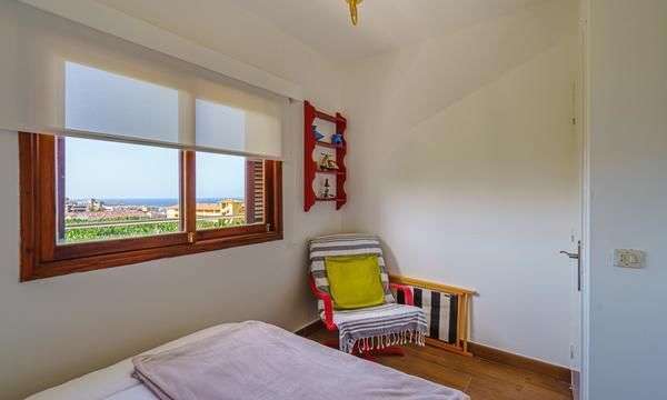 TENERIFFA - PLAYA DE LA ARENA: HOCHWERTIGES DOPPELHAUS MIT BESTER AUSSTATTUNG UND VIELEN DETAI