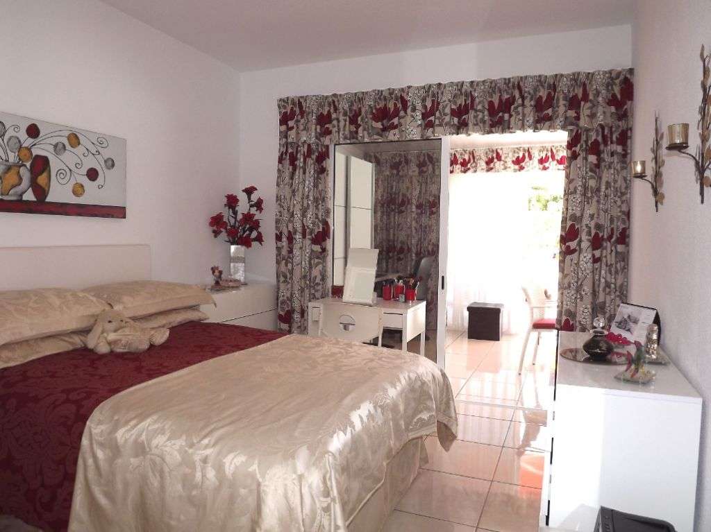 TENERIFFA: BARRIEREFREIE ERDGESCHOSSWOHNUNG MIT SONNENTERRASSE UND STELLPLATZ!