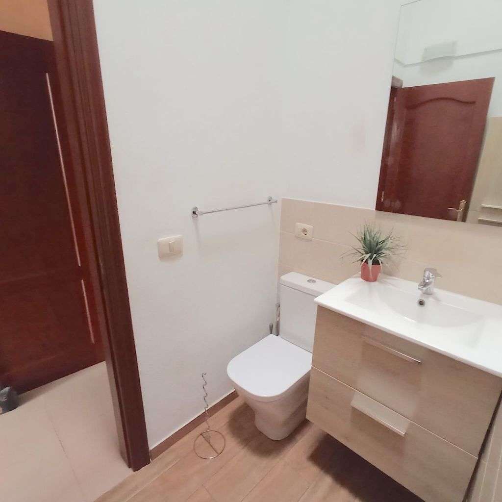 TENERIFFA-GUARGACHO: HOCHWERTIGES EINFAMILIENHAUS IN GUTER LAGE ++ INKL. EINLIEGERWOHNUNG! ++