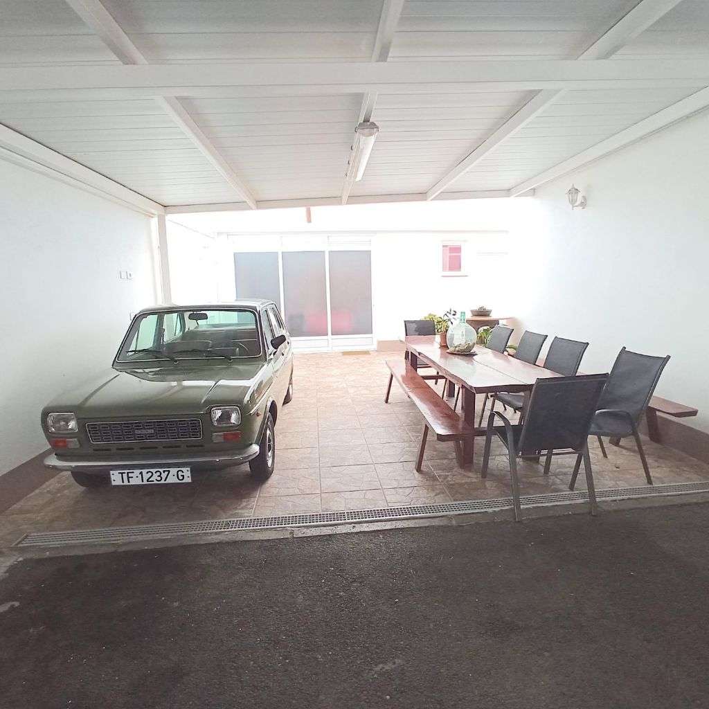 TENERIFFA-GUARGACHO: HOCHWERTIGES EINFAMILIENHAUS IN GUTER LAGE ++ INKL. EINLIEGERWOHNUNG! ++