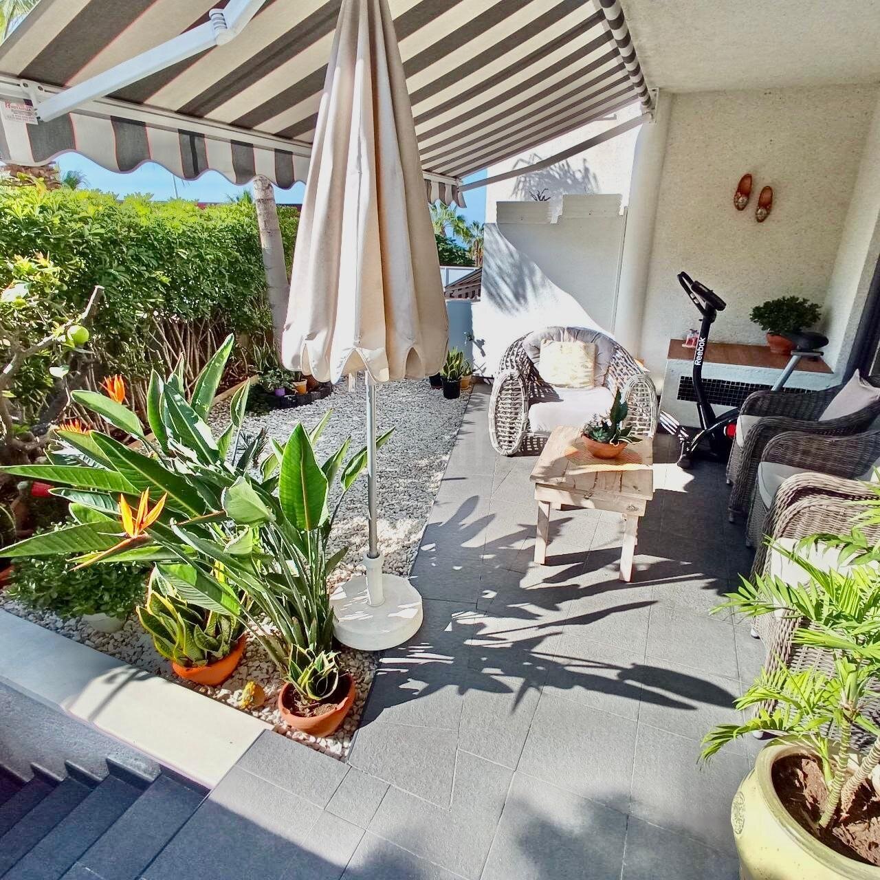 ++ TENERIFFA - ADEJE: REIHENHAUS IN SÜDAUSRICHTUNG MIT BESTER AUSSTATTUNG! ++