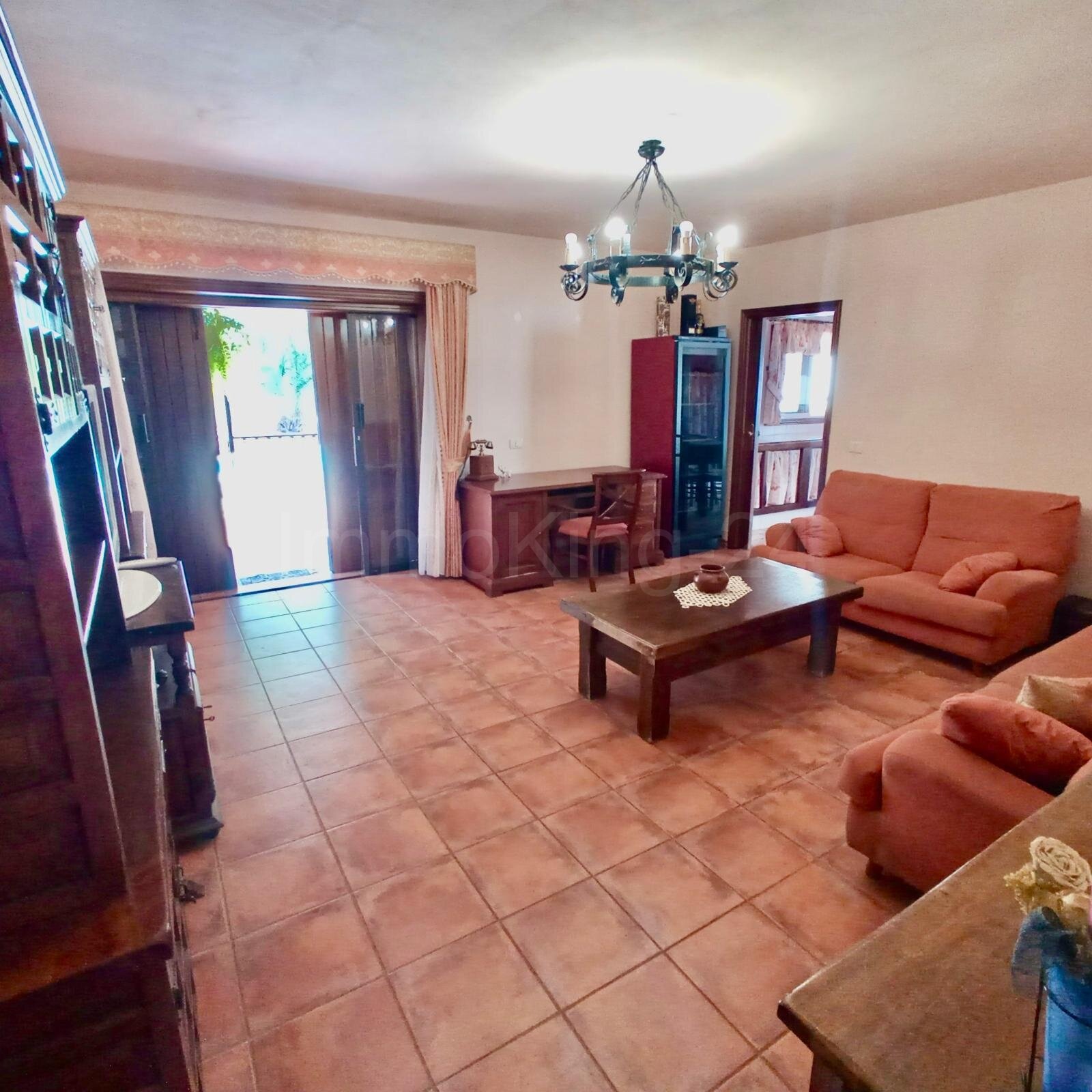 ++ TENERIFFA - LAS GALLETAS: EINFAMILIENHAUS IN GUTER LAGE MIT POOL UND VIELEN DETAILS!!
