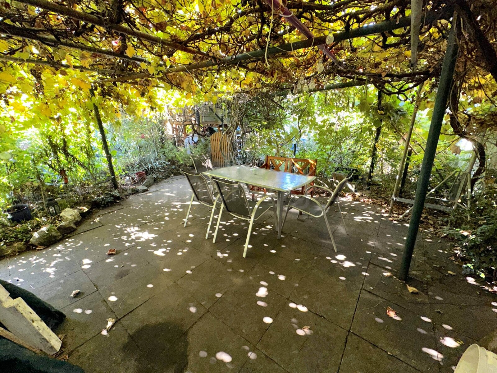 PERGOLA