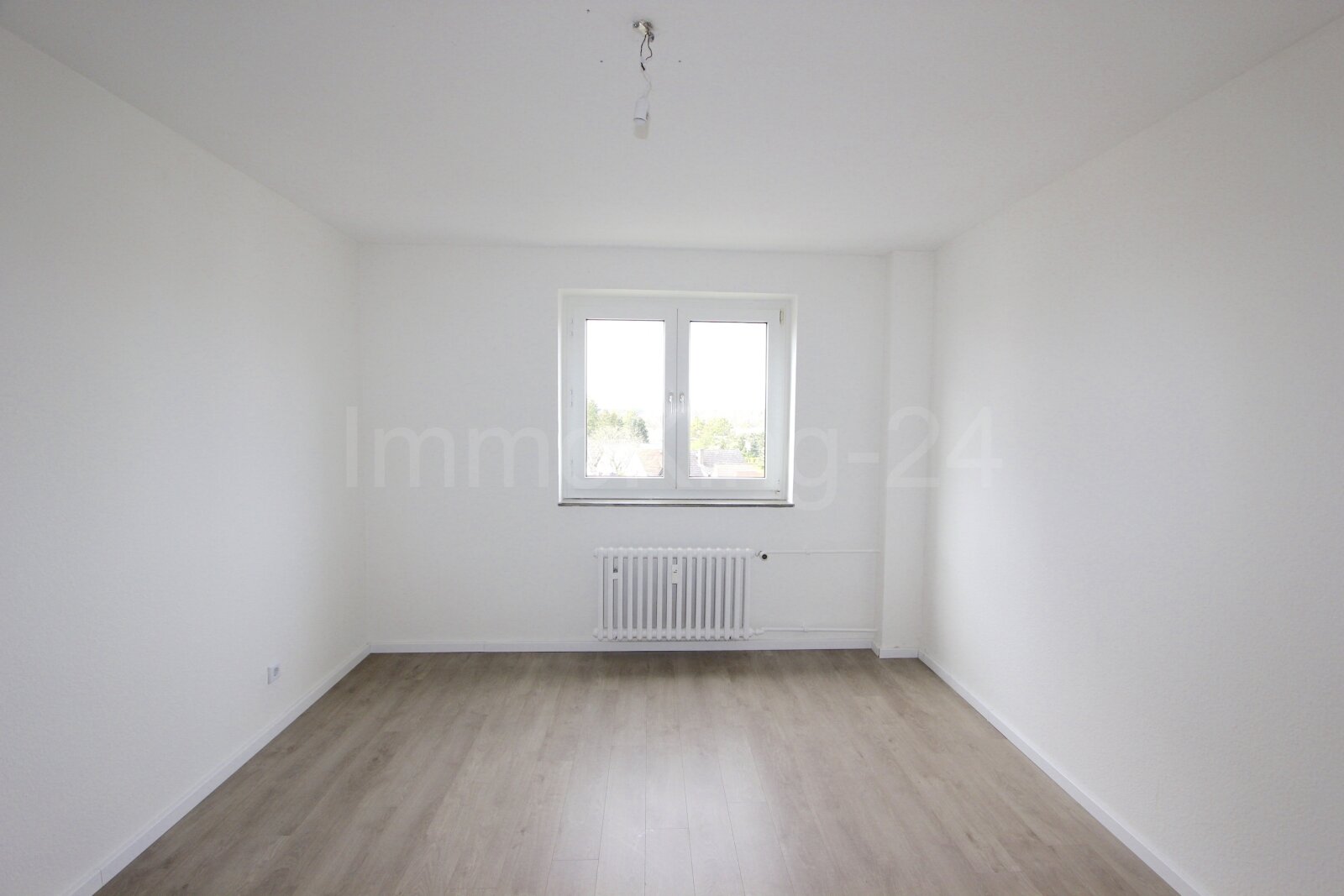 SCHLAF-, KINDER ODER ARBEITSZIMMER 1