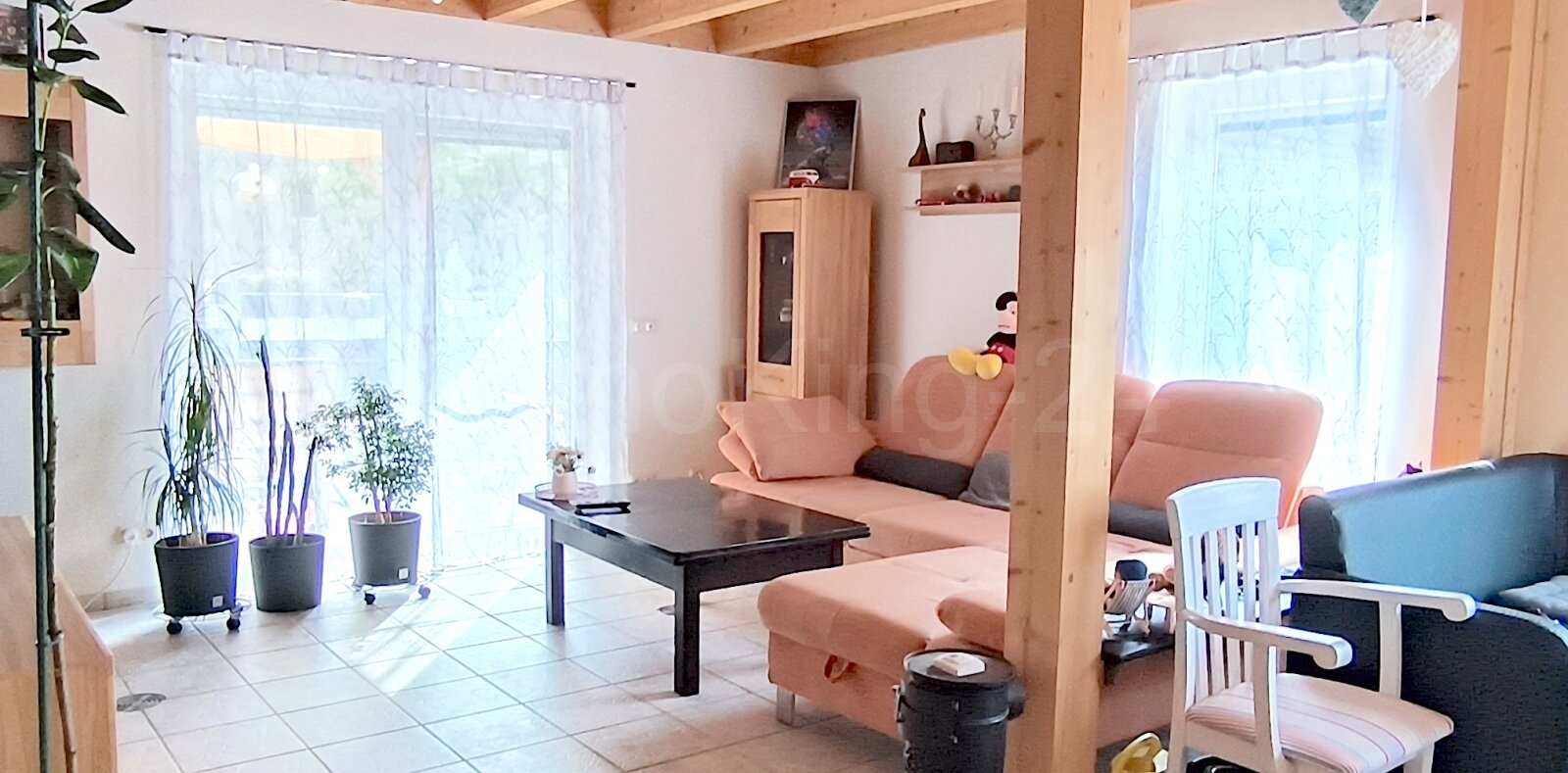 WOHNBEREICH ANSICHT 1