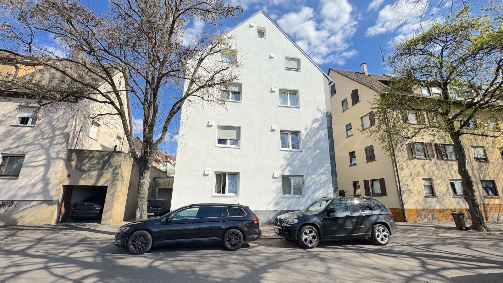 STRASSENANSICHT