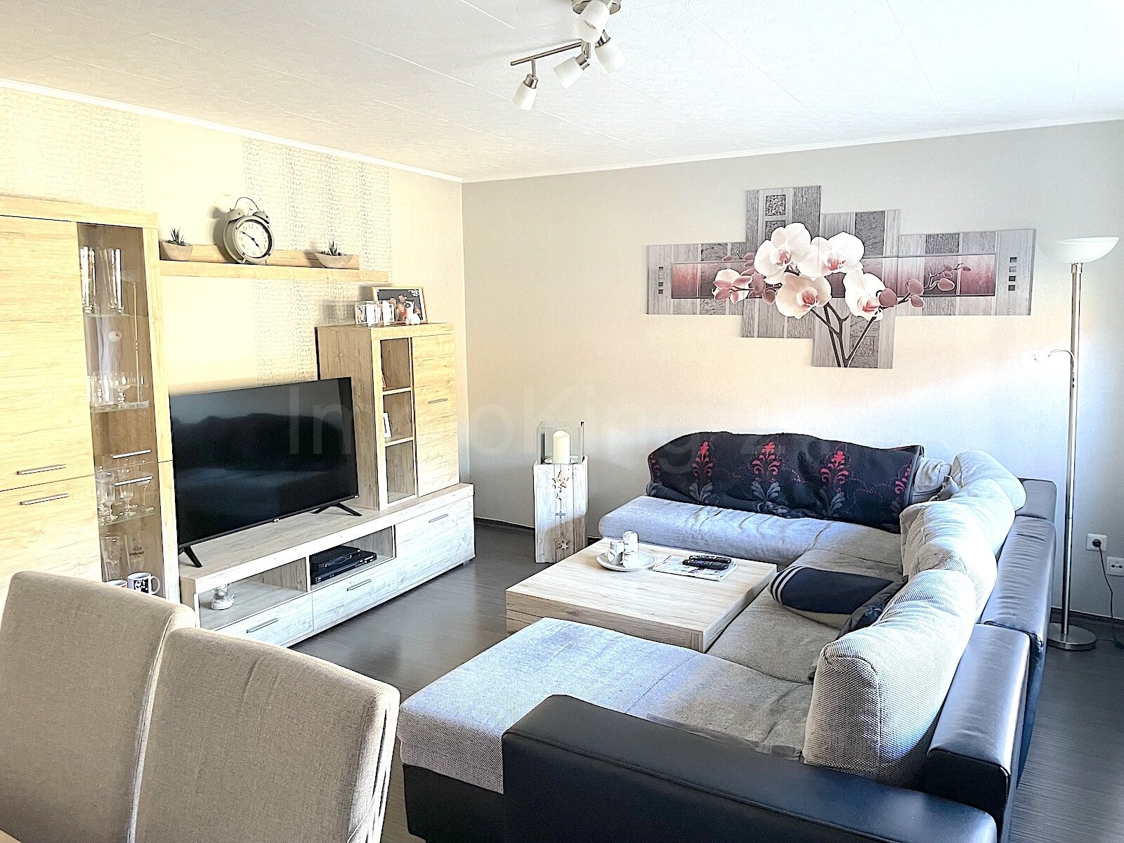 WOHNZIMMER 1 ANSICHT