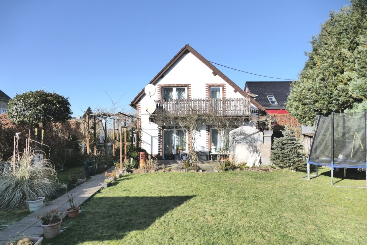 HAUS - ANSICHT HAUS - ANSICHT