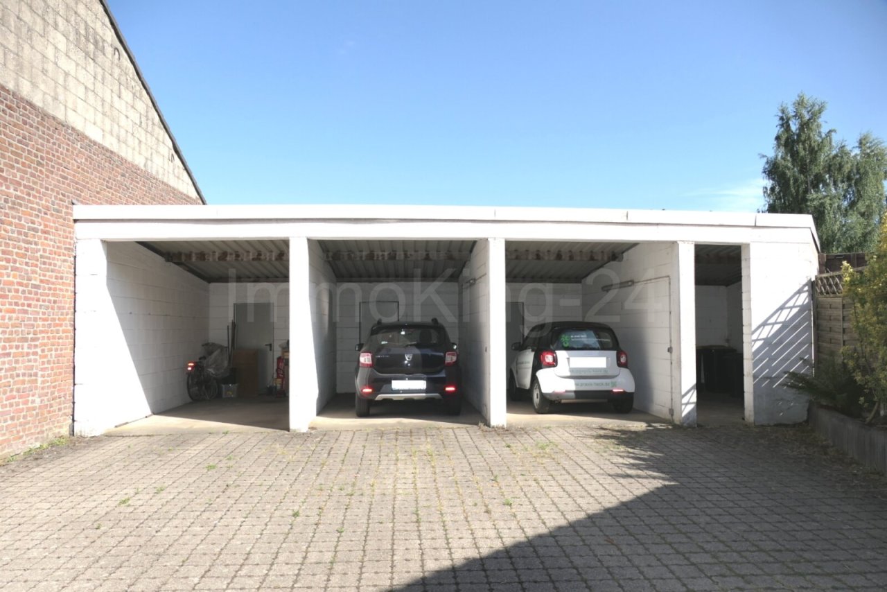 CARPORTS