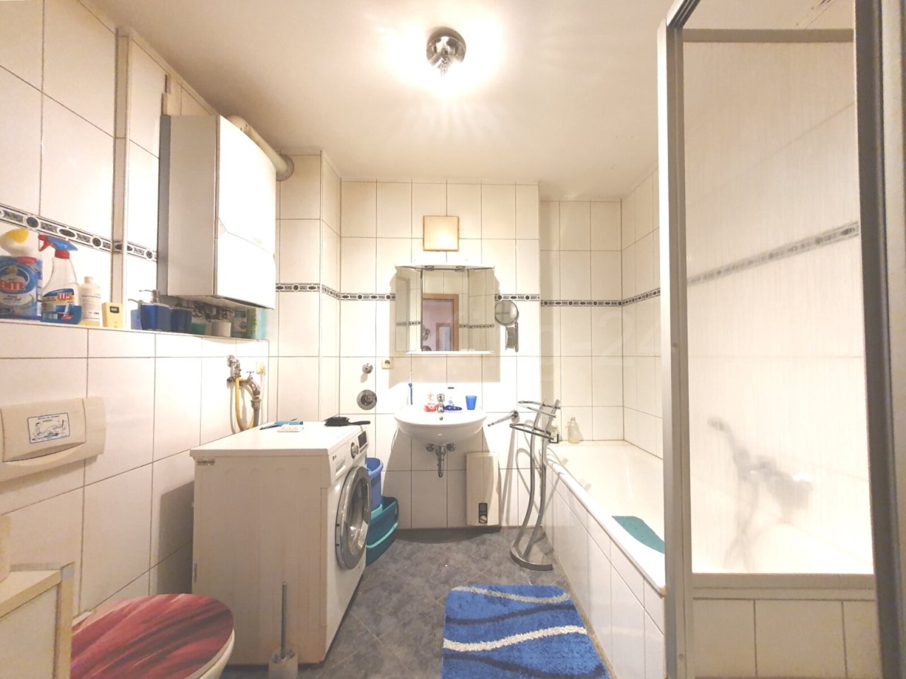 BADEZIMMER OBERGESCHOSS