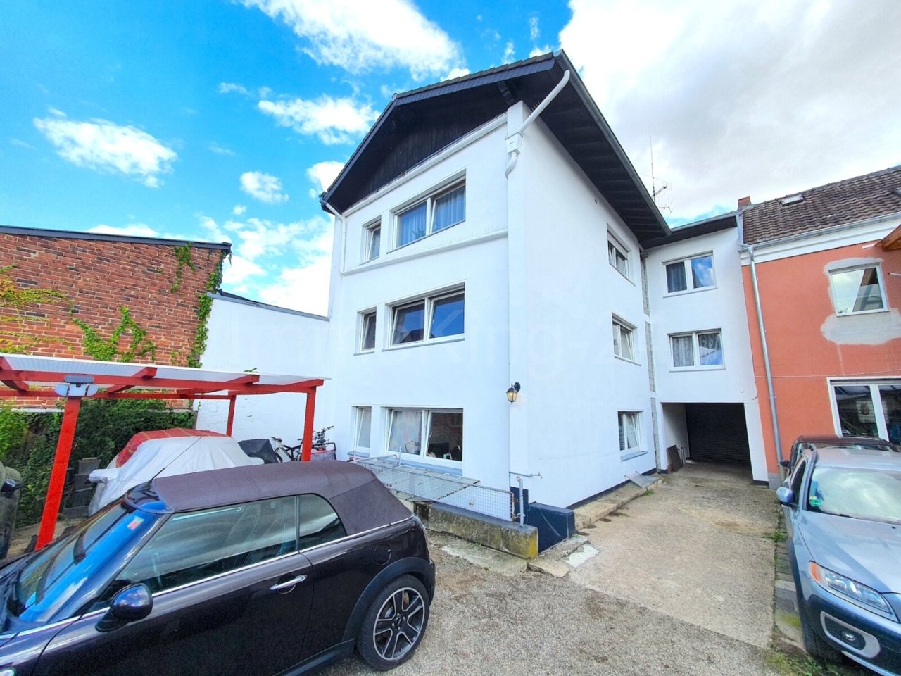 HAUS - ANSICHT
