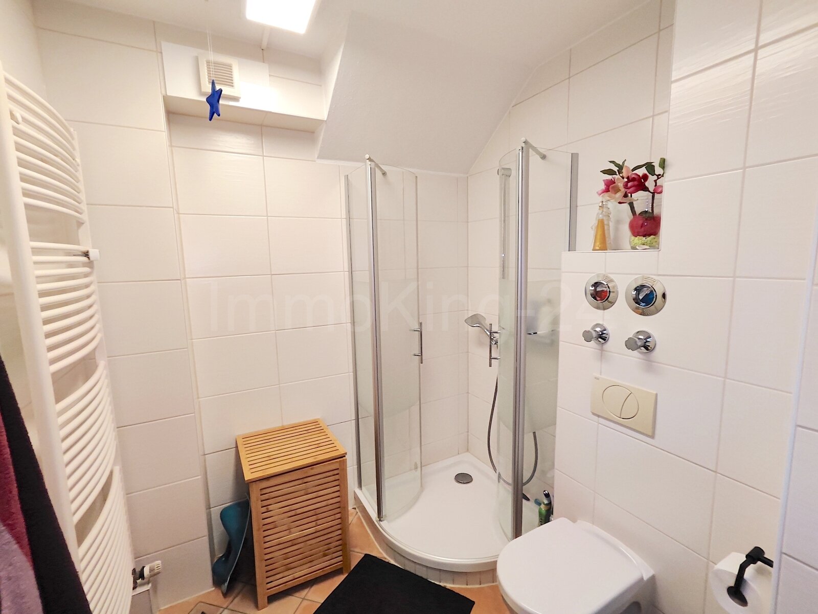 BADEZIMMER BADEZIMMER