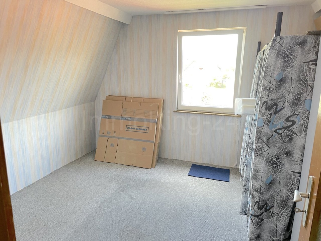 HOBBYRAUM DACHGESCHOSS HOBBYRAUM DACHGESCHOSS