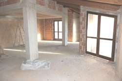 OBERGESCHOSS OBERGESCHOSS