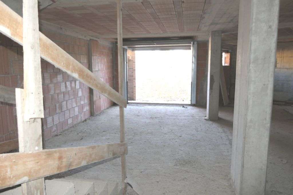 AUSGANG TIEFGARAGE AUSGANG TIEFGARAGE