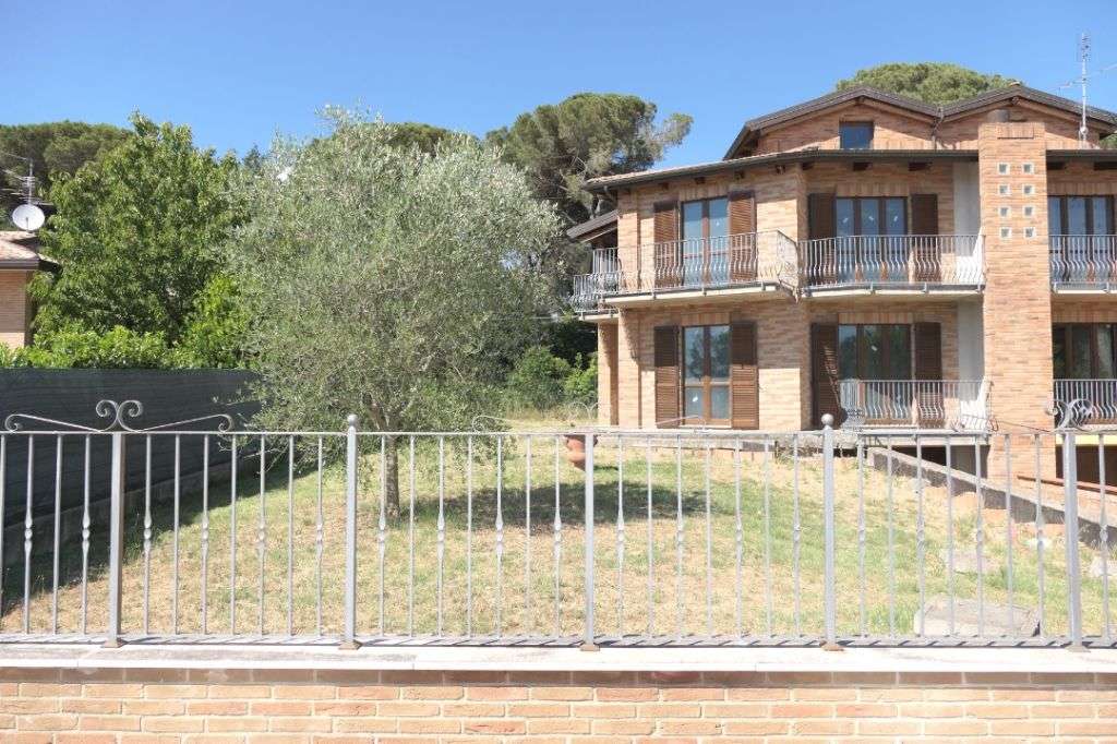 HAUS - ANSICHT HAUS - ANSICHT