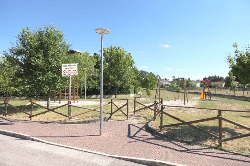 SPIELPLATZ SPIELPLATZ