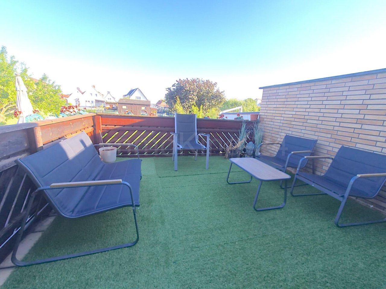 SONNENBALKON 2 SONNENBALKON 2