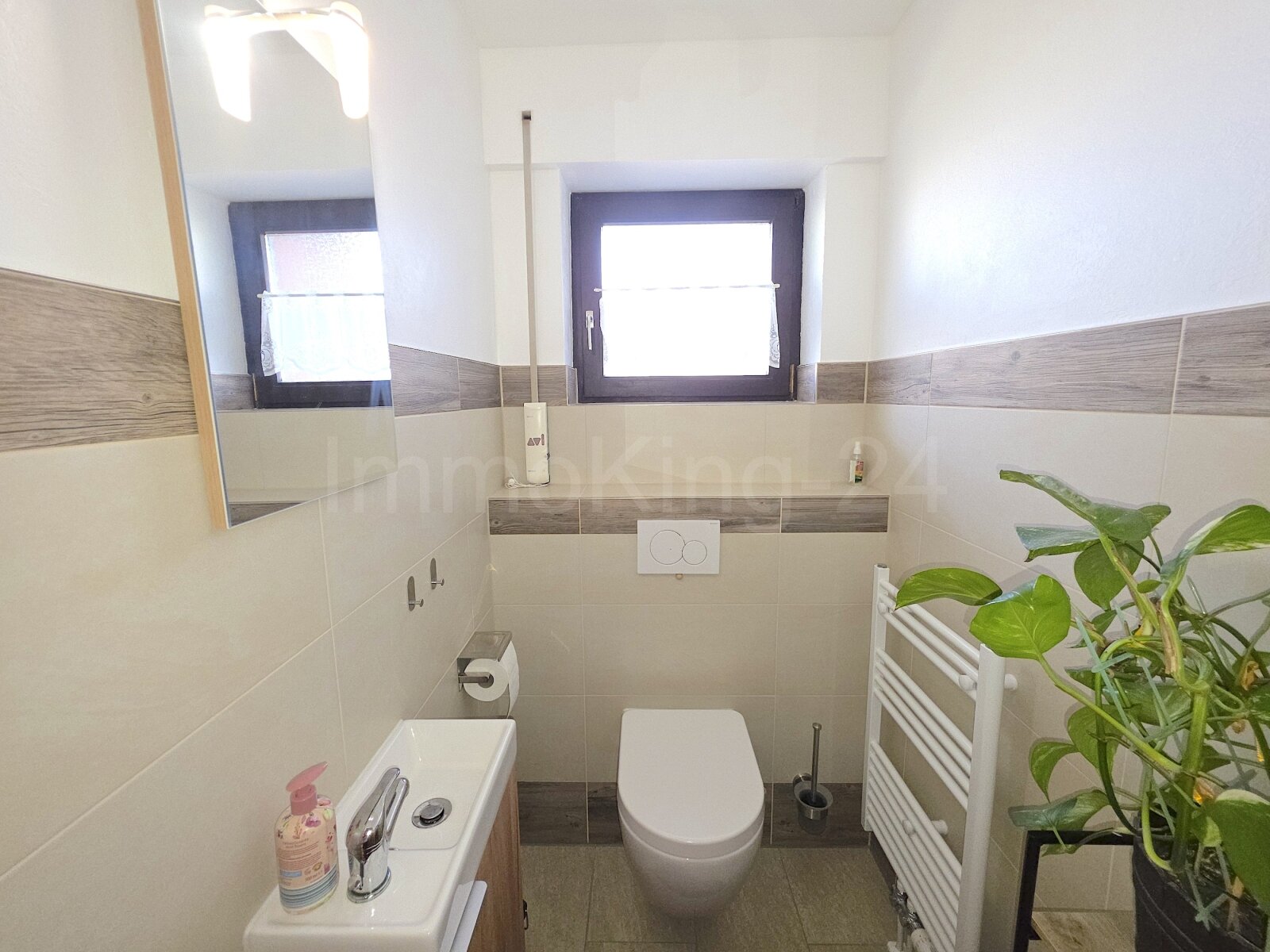GÄSTE-WC GÄSTE-WC