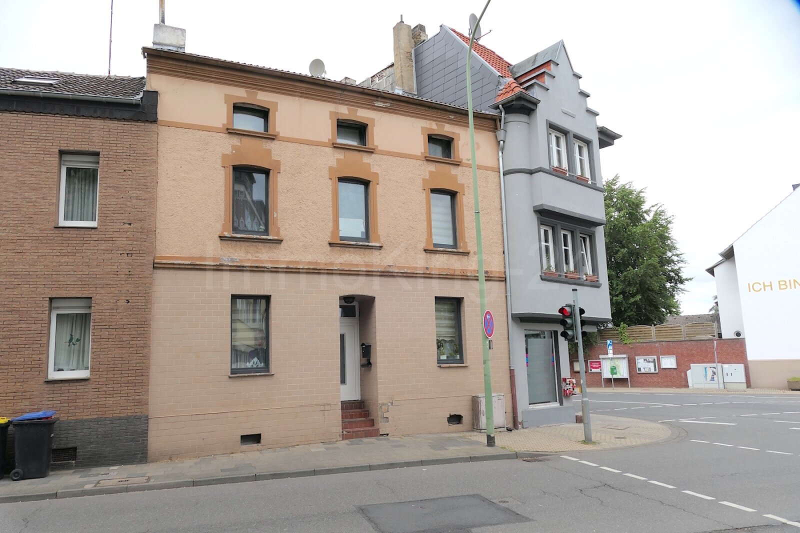 HAUS - ANSICHT