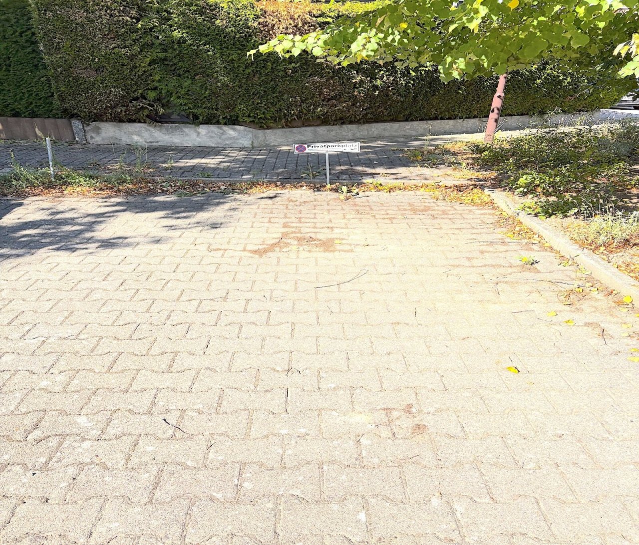 AUSSENSTELLPLATZ AUSSENSTELLPLATZ