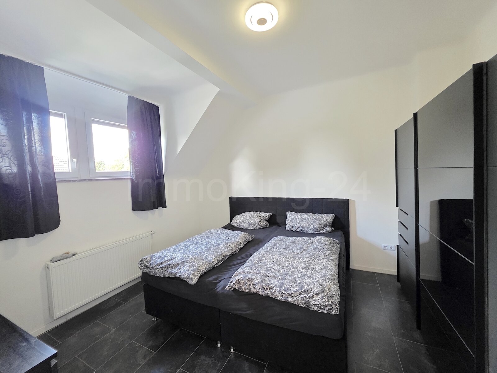SCHLAFZIMMER 1 SCHLAFZIMMER 1