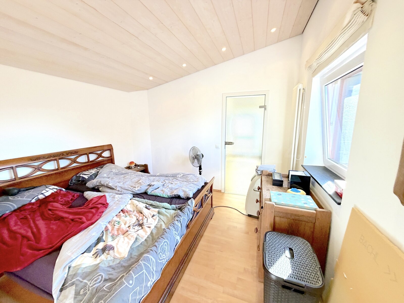 SCHLAFZIMMER 1