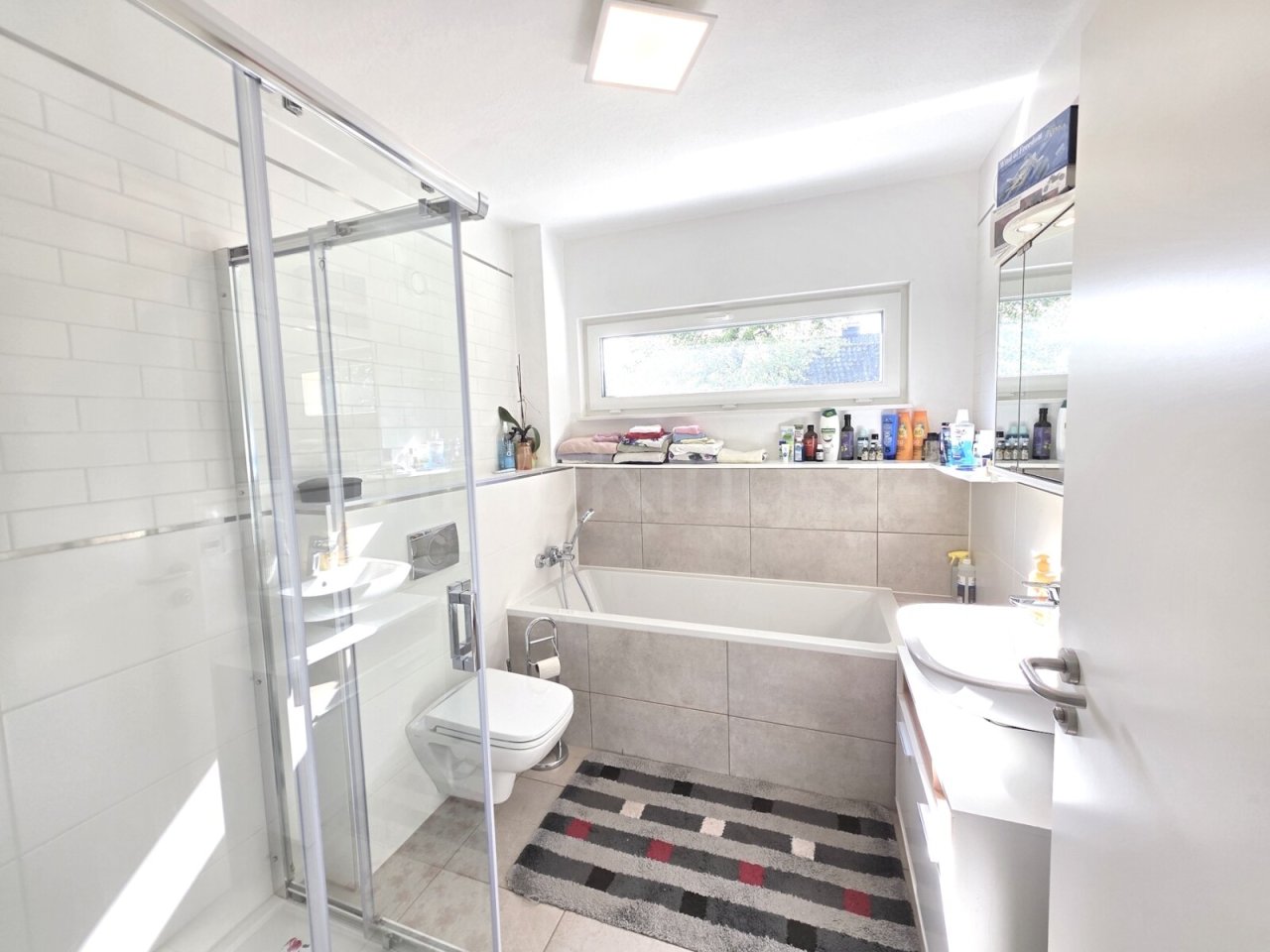 BADEZIMMER BADEZIMMER